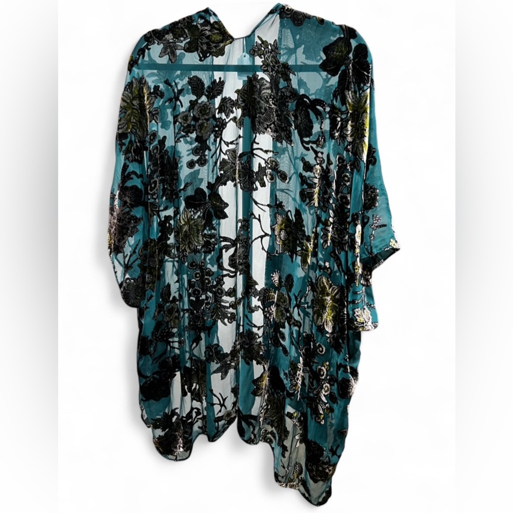 Paparazzi Teal and Black Sheer Kimono